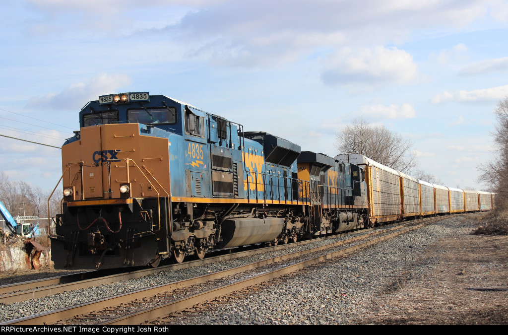 CSX 4835 & CSX 5406